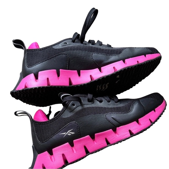 Reebok Shoes - Reebok Black and Hot Pink Women's Athletic Sneakers, Size 8.5- Excellent Cond